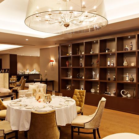 Joy Nostalg Hotel And Suites Manila Managed By The Ascott Limited Pasig City Eksteriør billede