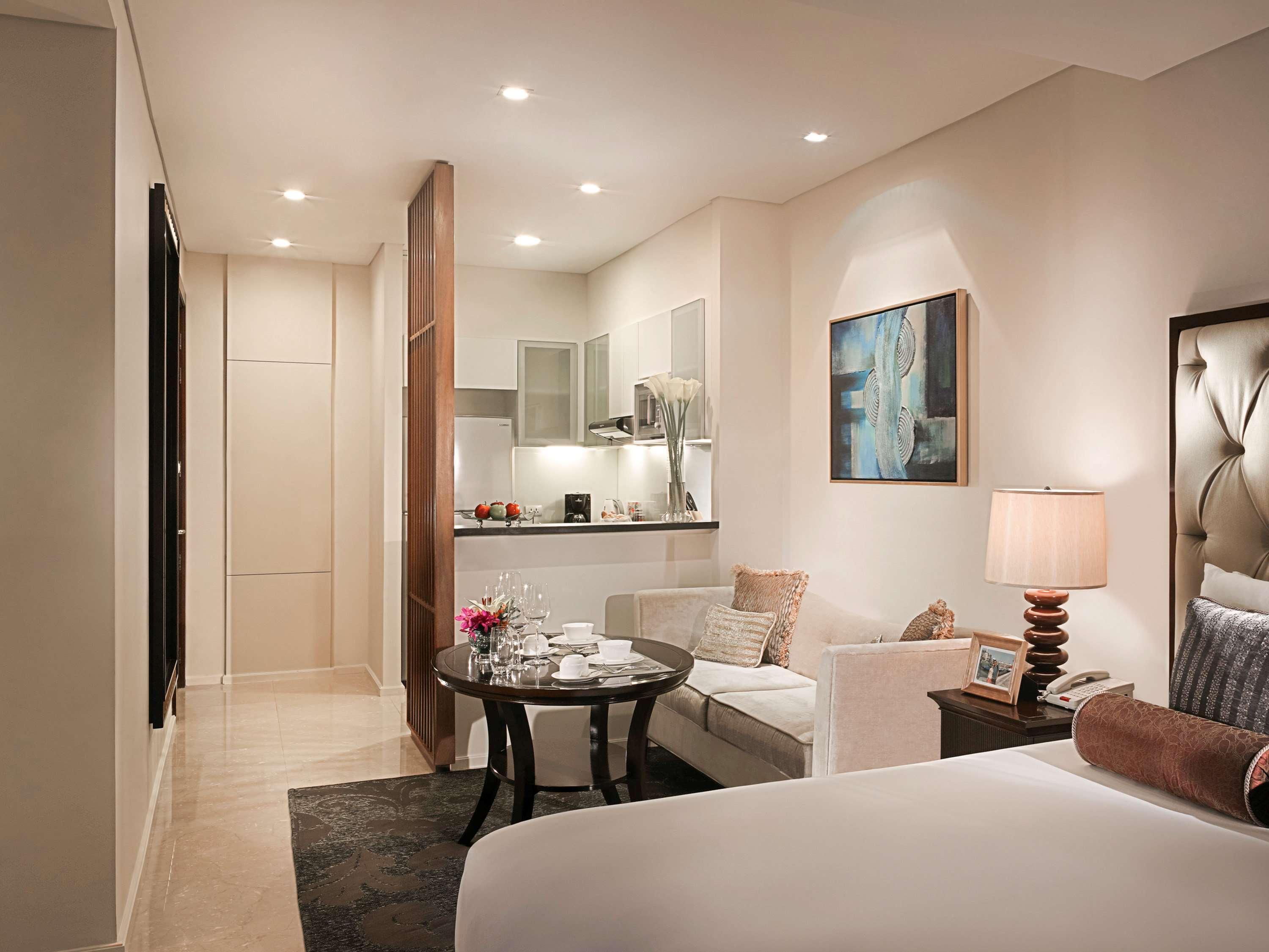 Joy Nostalg Hotel And Suites Manila Managed By The Ascott Limited Pasig City Eksteriør billede
