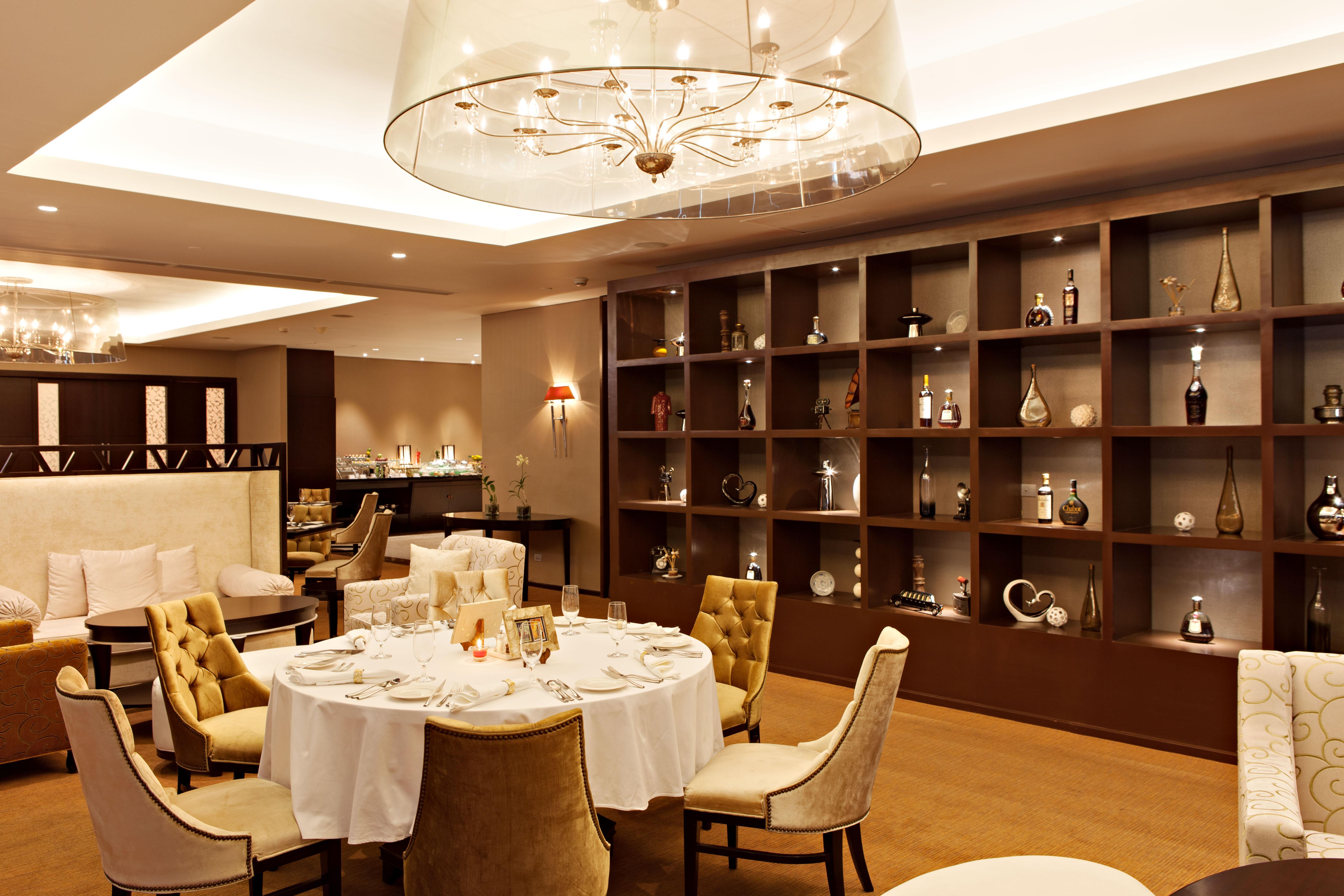 Joy Nostalg Hotel And Suites Manila Managed By The Ascott Limited Pasig City Eksteriør billede