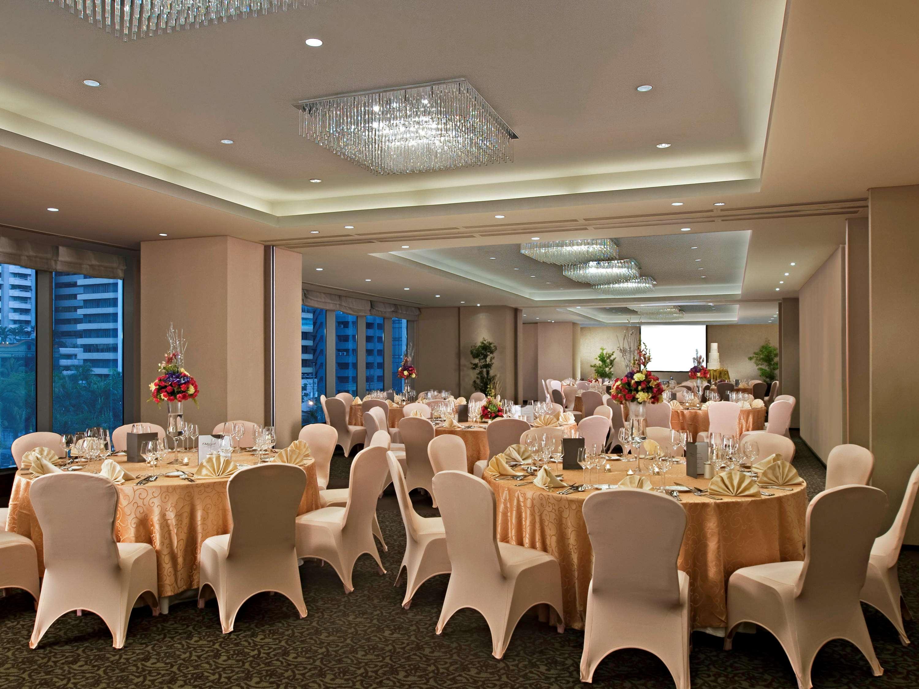 Joy Nostalg Hotel And Suites Manila Managed By The Ascott Limited Pasig City Eksteriør billede