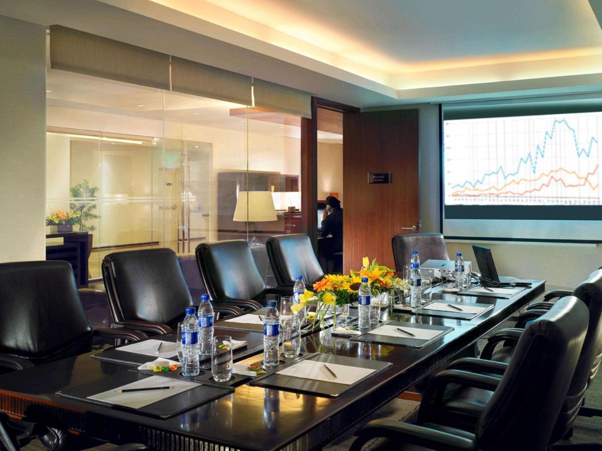 Joy Nostalg Hotel And Suites Manila Managed By The Ascott Limited Pasig City Eksteriør billede