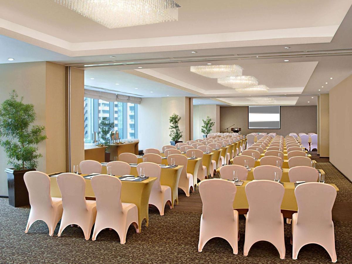 Joy Nostalg Hotel And Suites Manila Managed By The Ascott Limited Pasig City Eksteriør billede